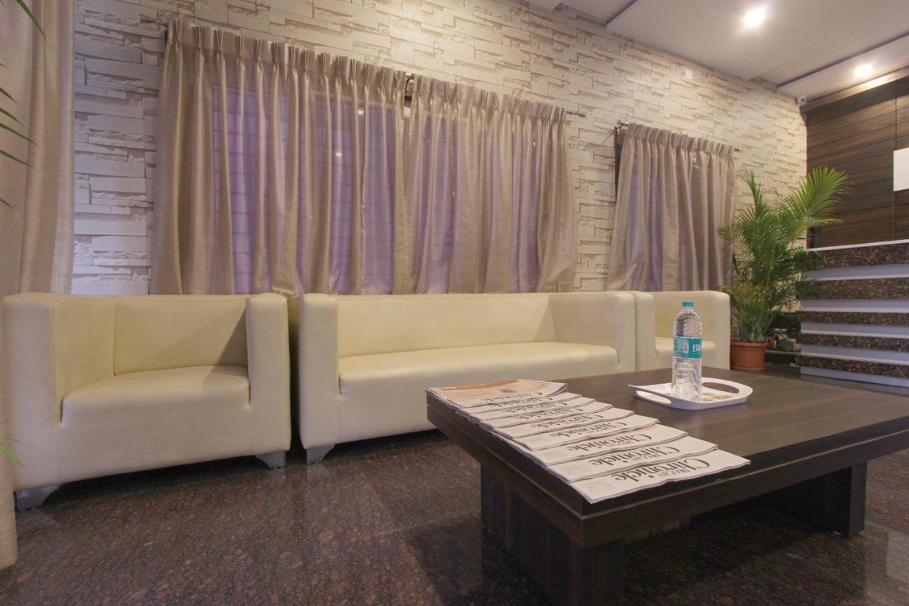 Capital O 70534 Habitat Suites And Rooms Bangalore Esterno foto
