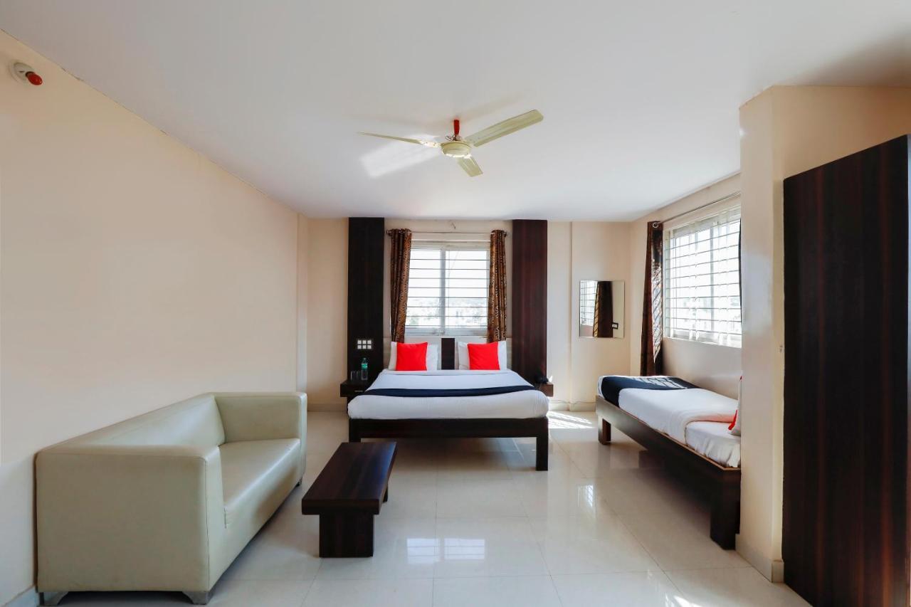 Capital O 70534 Habitat Suites And Rooms Bangalore Esterno foto