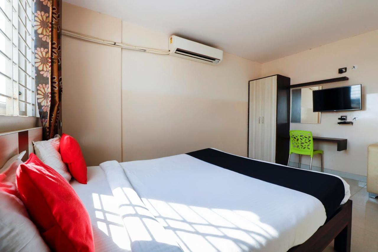 Capital O 70534 Habitat Suites And Rooms Bangalore Esterno foto