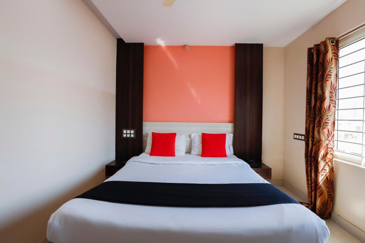 Capital O 70534 Habitat Suites And Rooms Bangalore Esterno foto