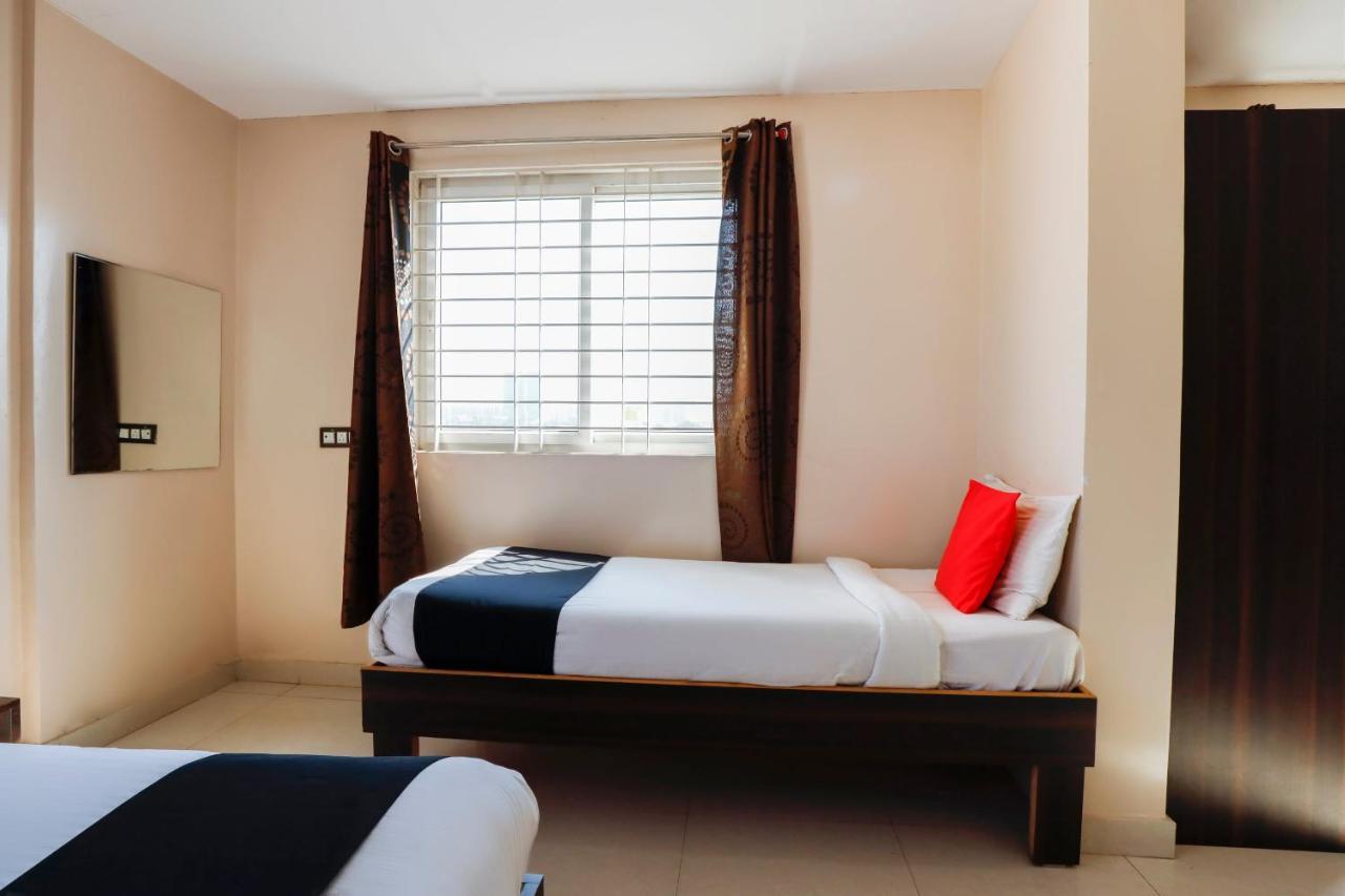 Capital O 70534 Habitat Suites And Rooms Bangalore Esterno foto