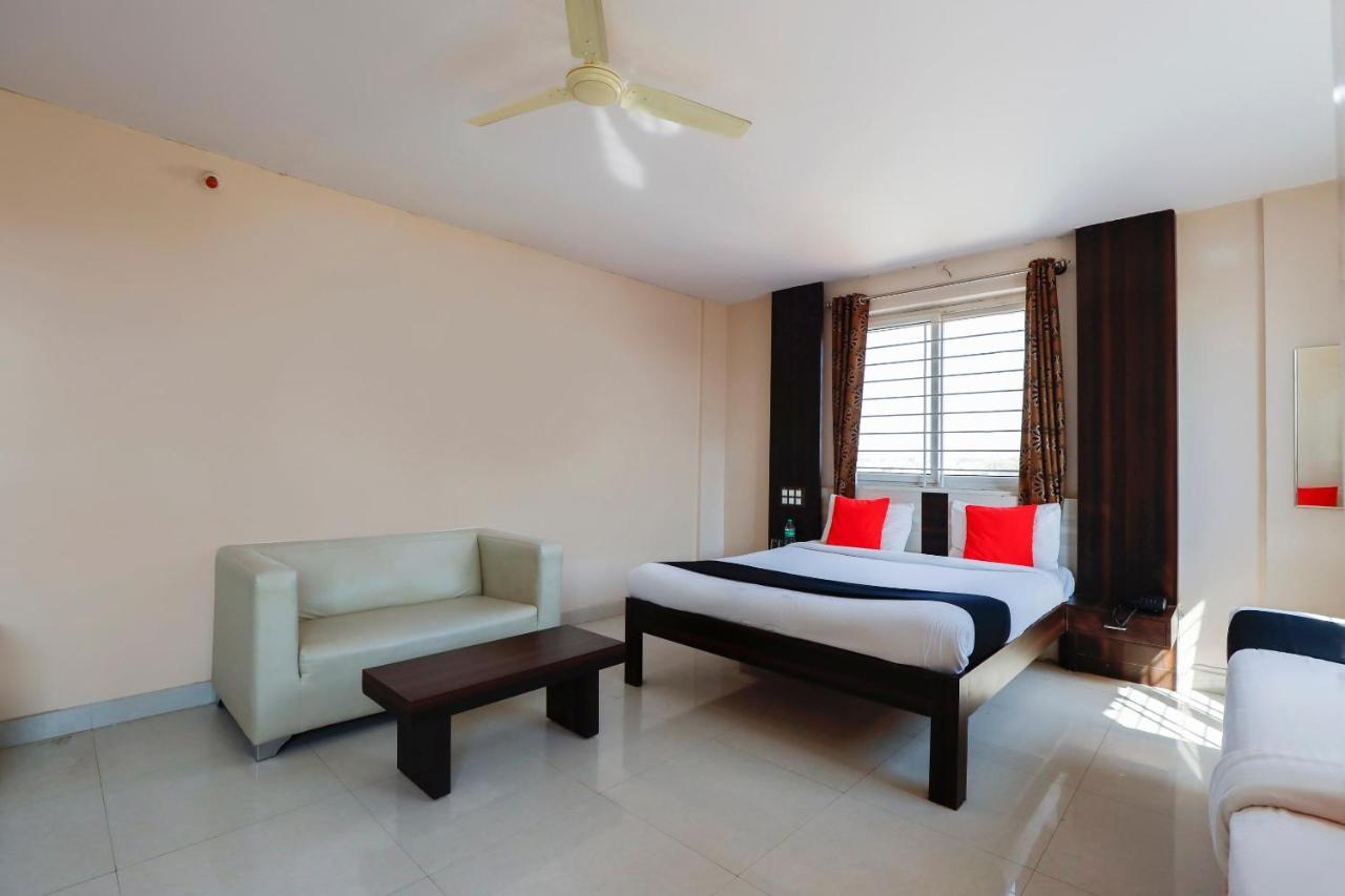 Capital O 70534 Habitat Suites And Rooms Bangalore Esterno foto
